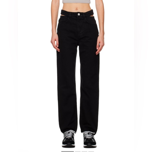 NWOT- FRAME
Black 'Le High 'N' Tight' Jeans, Size 29 - Picture 4 of 11